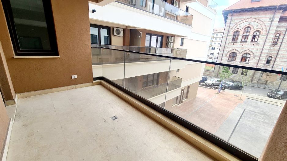 Apartament 3 camere - Centru - Poză 4