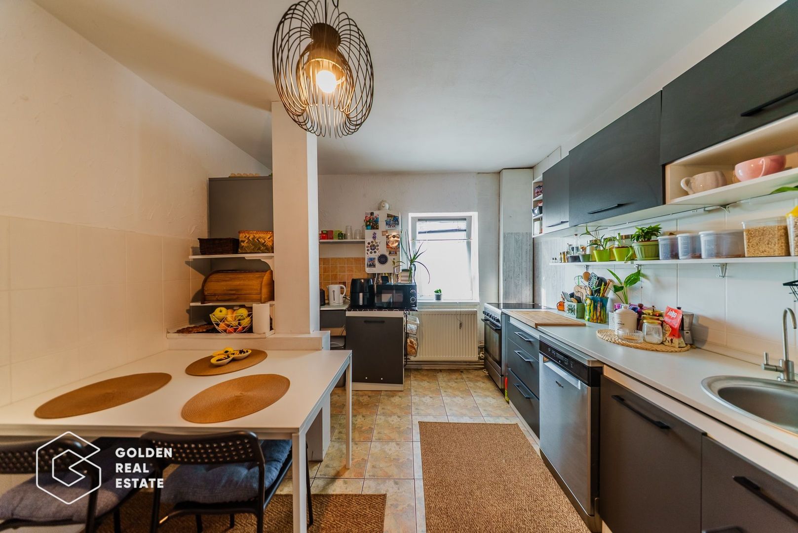 Apartament 4 camere, decomandat, etaj 3, comision 0% - Poză 4