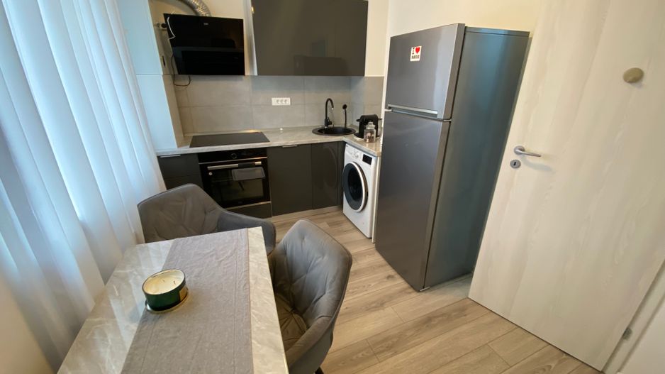Garsonieră LUX POLITEHNICA MOBILATĂ ȘI UTILATĂ-BALCON-LOC DE PARCARE - Poză 8