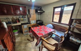 Vila 4 camere + teren 818 mp central Provita de Sus (lângă școală) - Poză 13