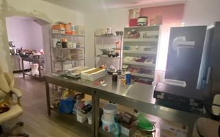 Casa cu 2 corpuri de clădire - Poză 9