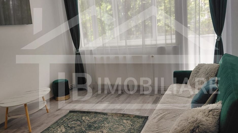Apartament cu 2 camere, 50mp, Zona Aleea Carpati - Poză 1