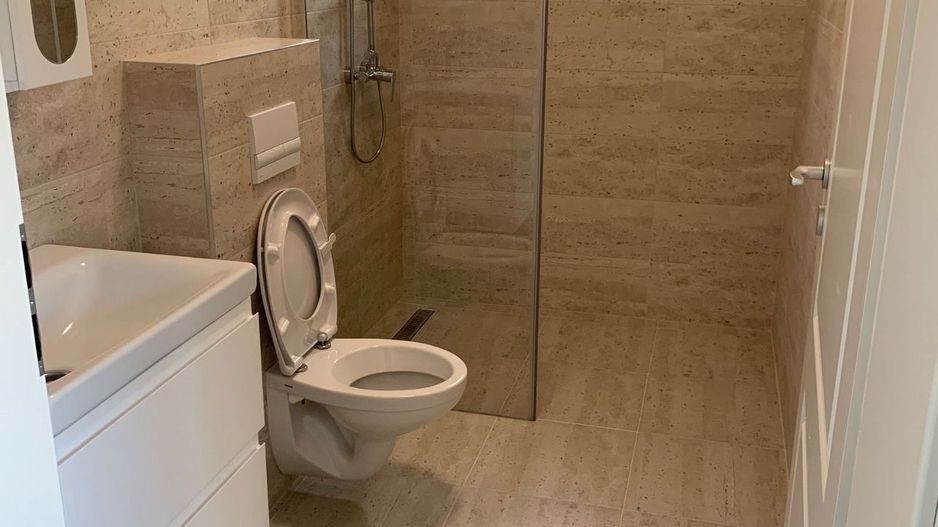 Casa Parter Sanmihaiul Roman,4 Camere,2 Bai,Terasa Acoperita,Toate Utilitatile - Poză 7