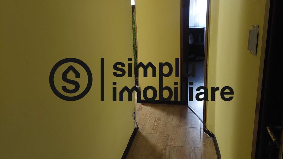 2 decomandate, parter, balcon, Sarari - 106 000 Euro - Poză 20