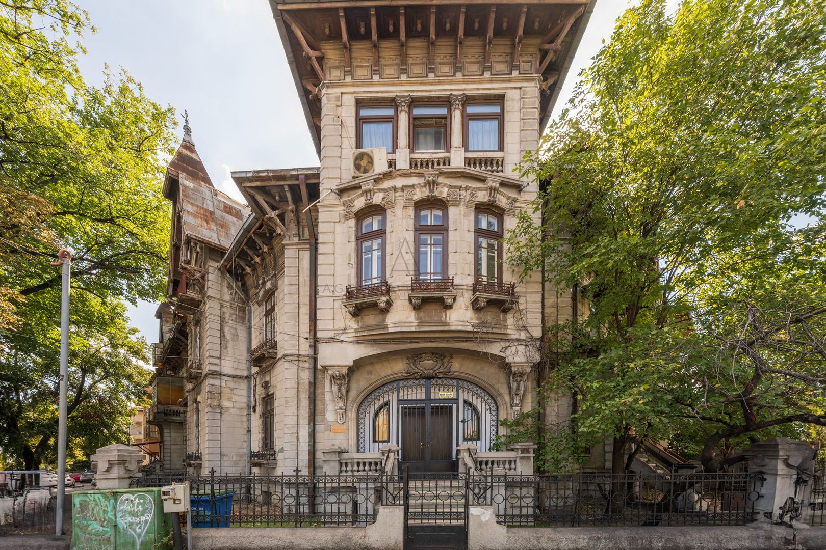 Calea Plevnei 135 – apartament la parter într-un monument istoric - Poză 20