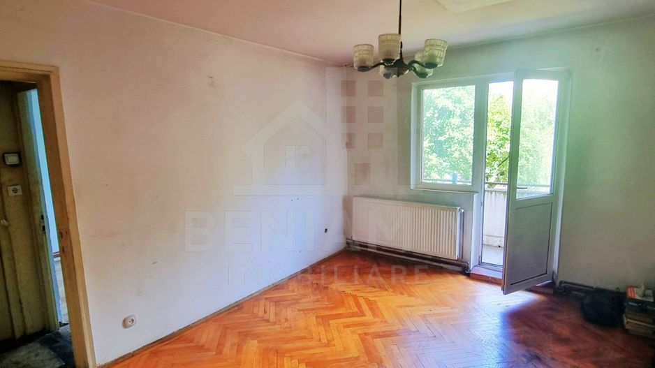 3 Camere- Etaj 1- Centrala Proprie- Florilor/Vlahuta - Poză 1