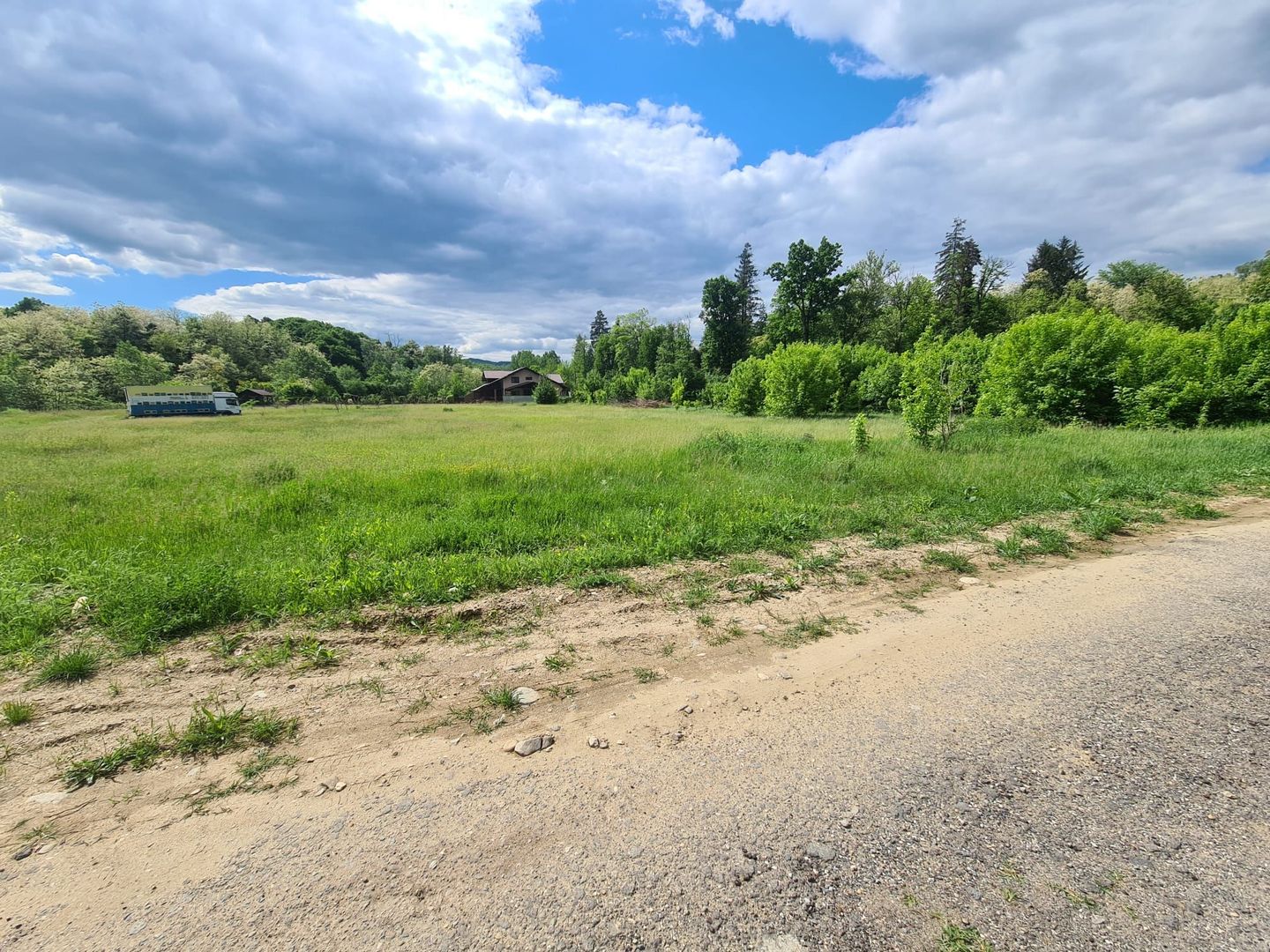 Teren intravilan Vladesti - Poză 5