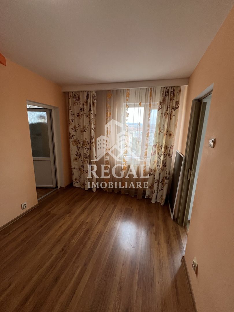 Apartament 2 camere – zonă centrală – ideal pentru locuit sau investiț - Poză 3