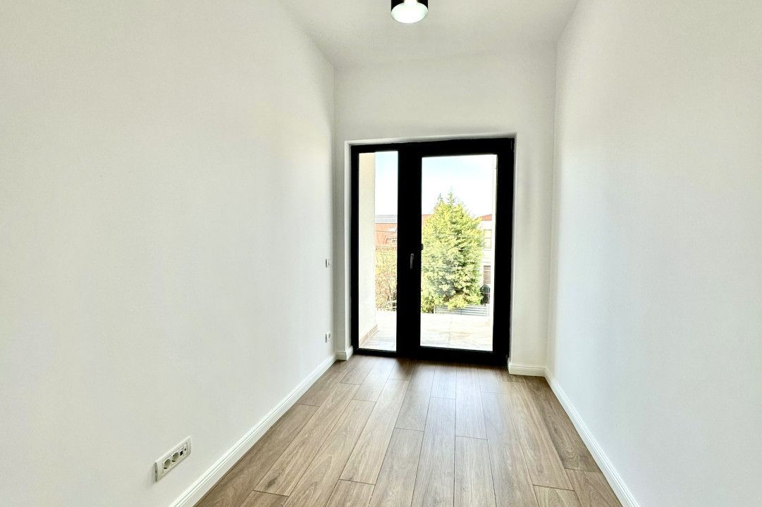 Vilă spațioasă. stil mediteranean, în Corbeanca, finisaje Premium - Poză 12