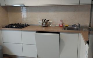 Piata Romana | Apartament decomandat 4 camere modern | Bloc 1980 | 97mp - Poză 11