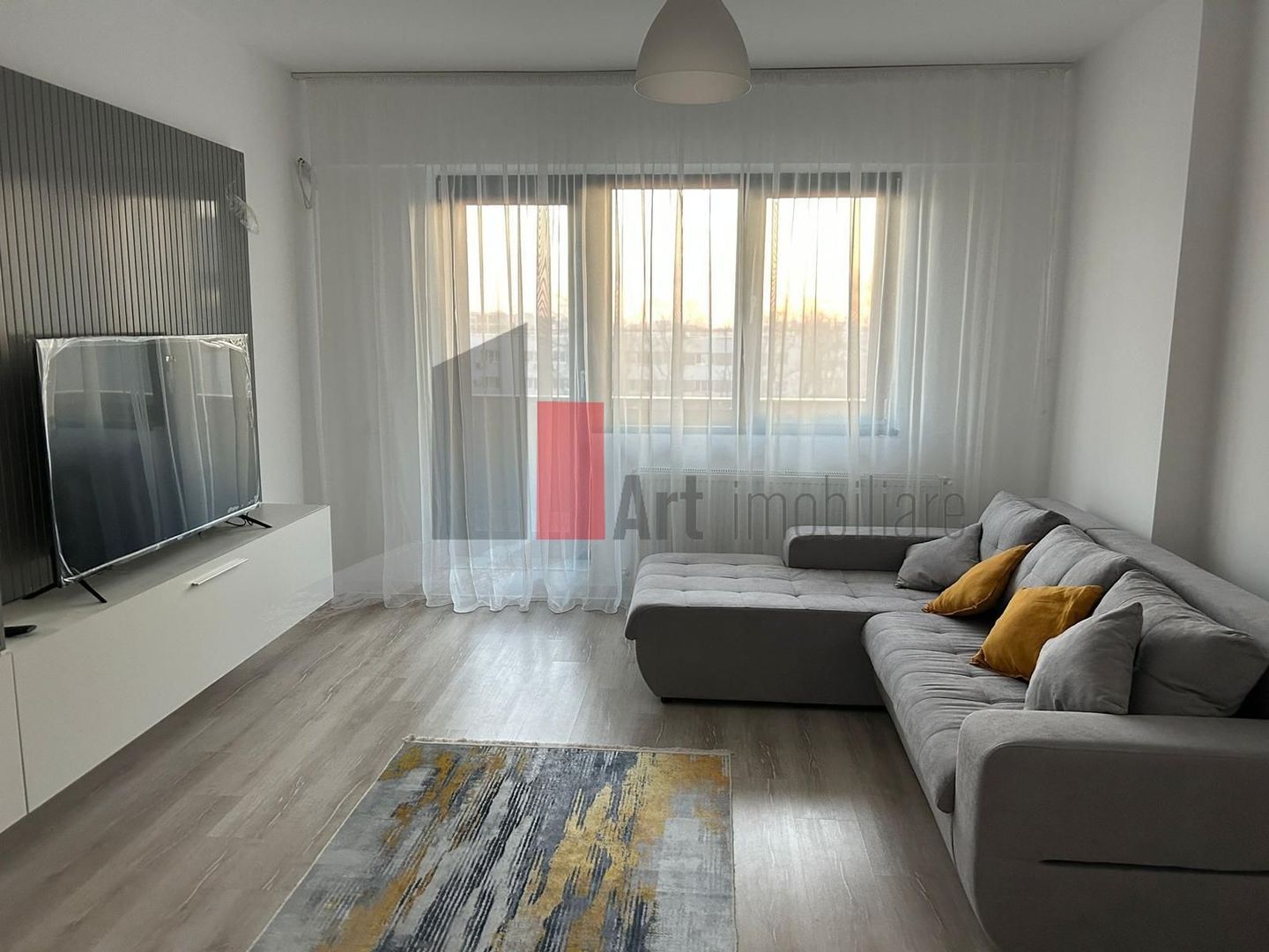 Apartament cu doua camere de inchiriat-Pacii - Poză 2