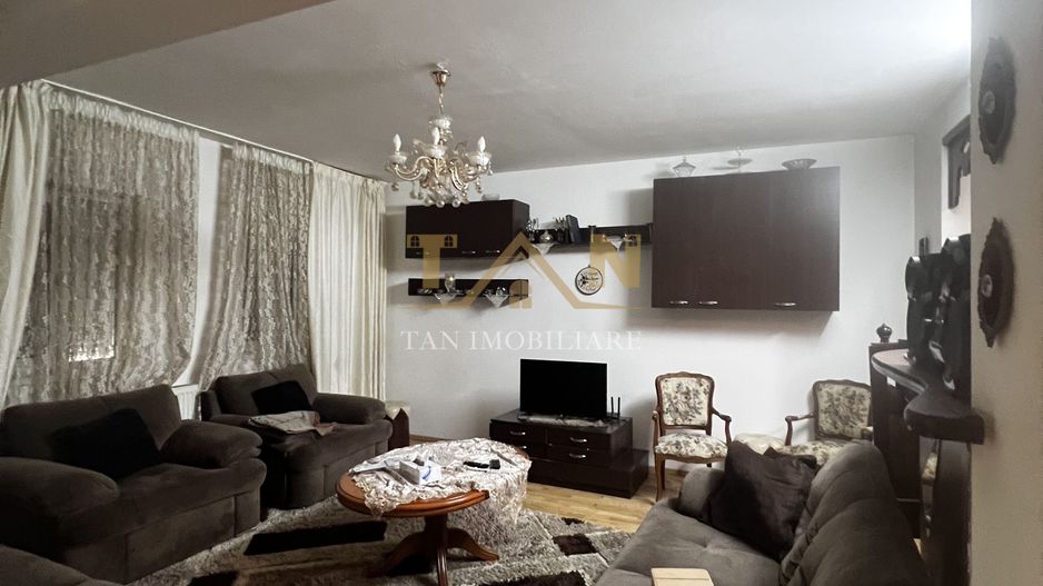 Apartament de vânzare   3 camere Parter Dumbravita  (langa Petrom) - Poză 5