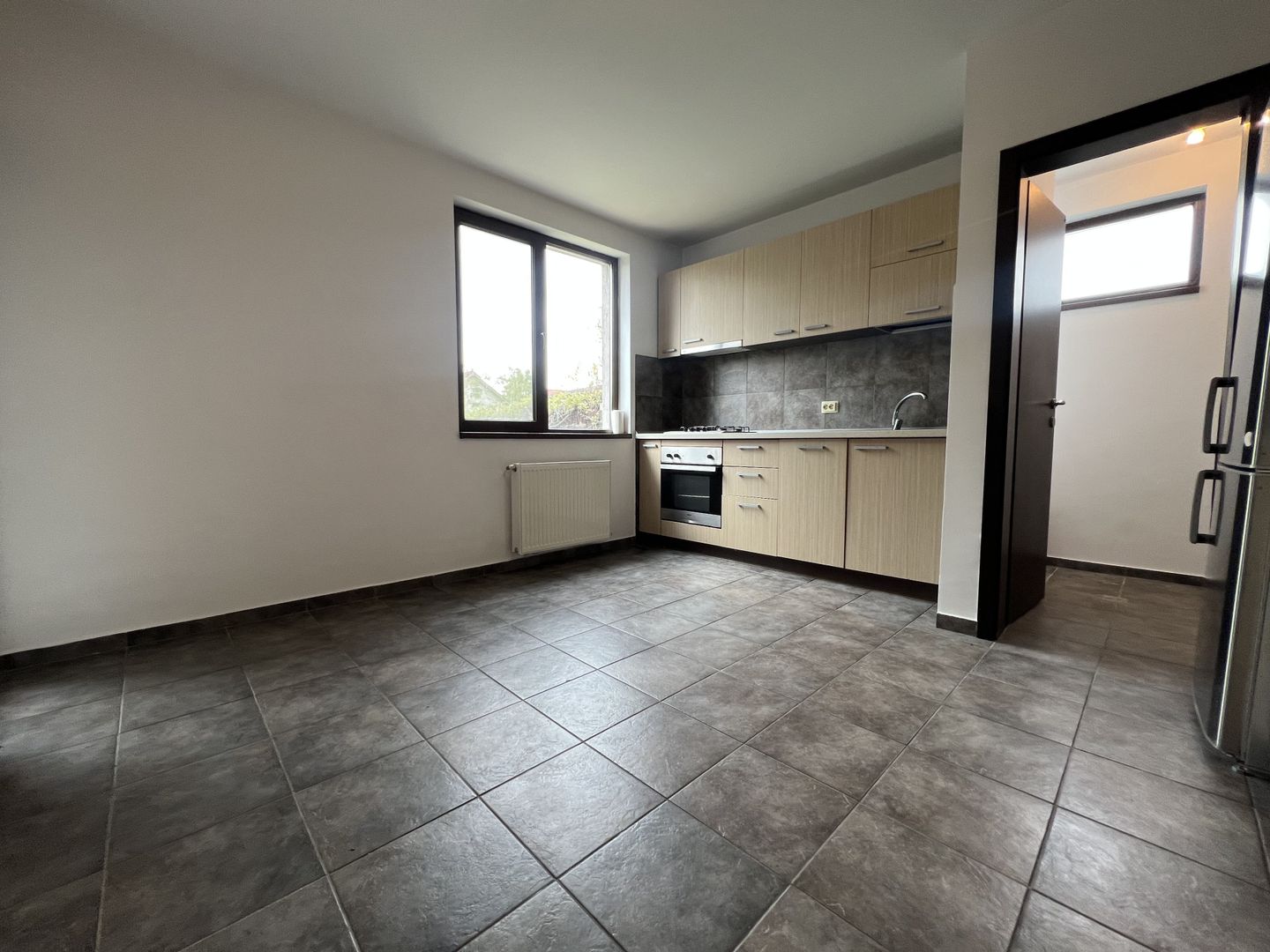 Vila tip Duplex Pipera | 260 mp Utili | Curte Proprie 4 Locuri Parcare - Poză 4