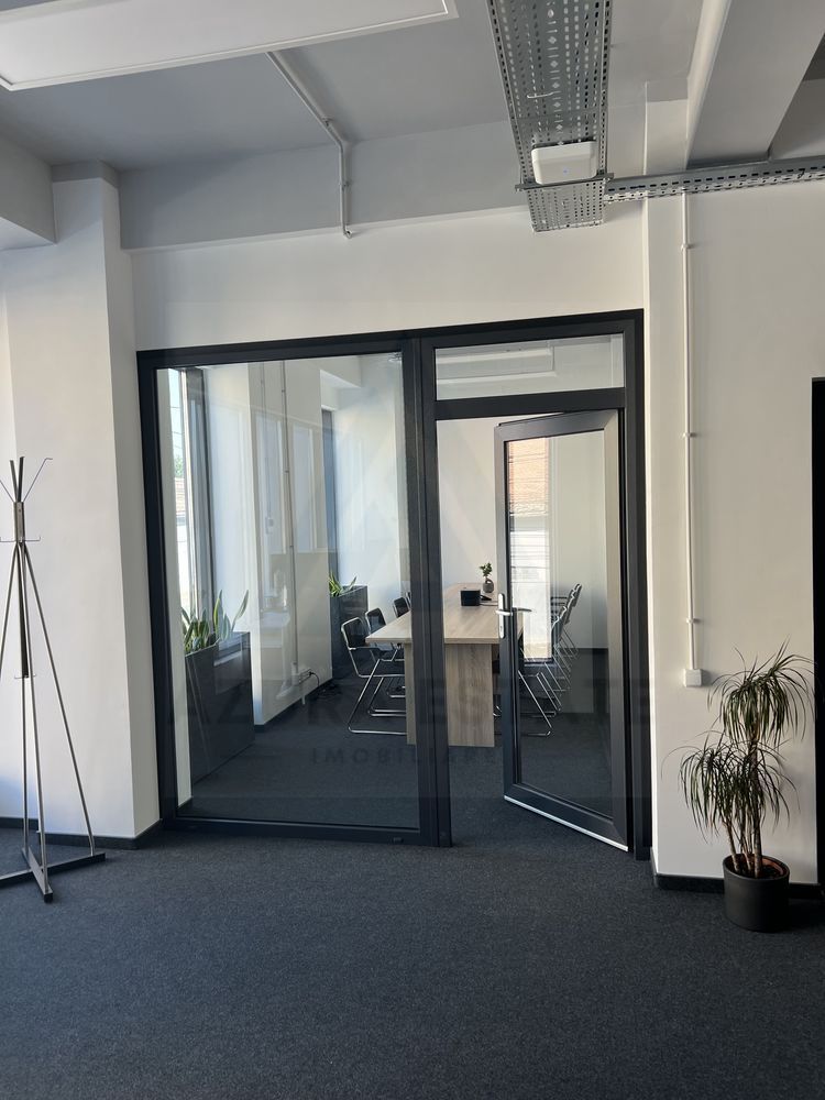 Spatiu comercial 2 etaje autorizat ISU 235 mp/nivel zona Lazaret - Poză 1