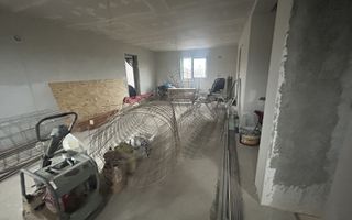 Casa la gri in Onesti - Poză 4