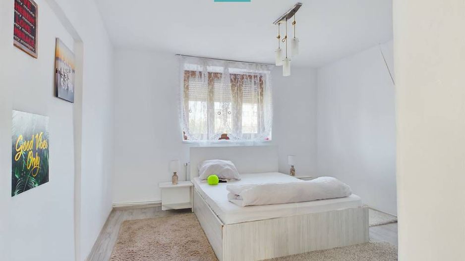 Casa de vânzare cochetă in Zimand-Cuz - Poză 10