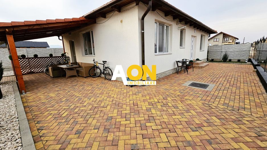 Casa 3 camere, mobilata, utilata, 448 mp teren, Partos - Poză 5