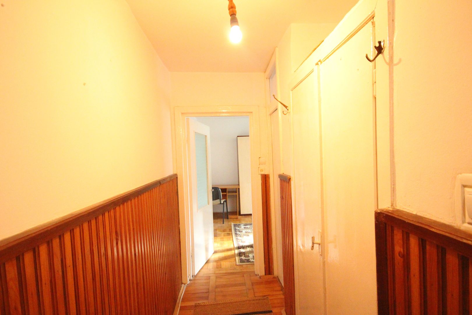 Pozitie avantajoasa - Poză 11