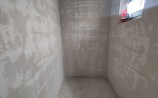 Casa Duplex |Semifinisata | Dezmir - Poză 14