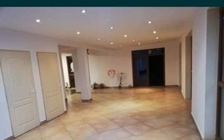 De vanzare casa 330 mp - Poză 4