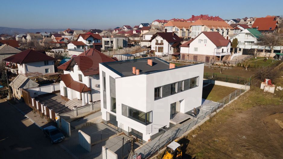 Vânzare, duplex, 2 nivele, str. George Meniuc, Grătiești - Poză 1