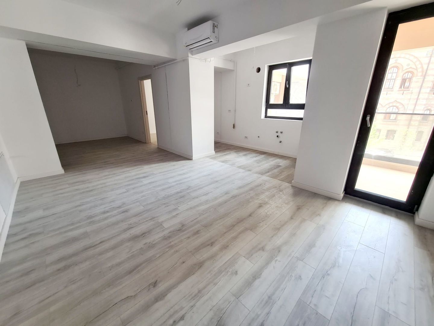 Apartament 3 camere - Centru - Poză 6