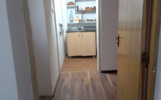 De vanzare Apartament 3 camere + pod in Vila, Vasile Lascar - Eminescu - Poză 13