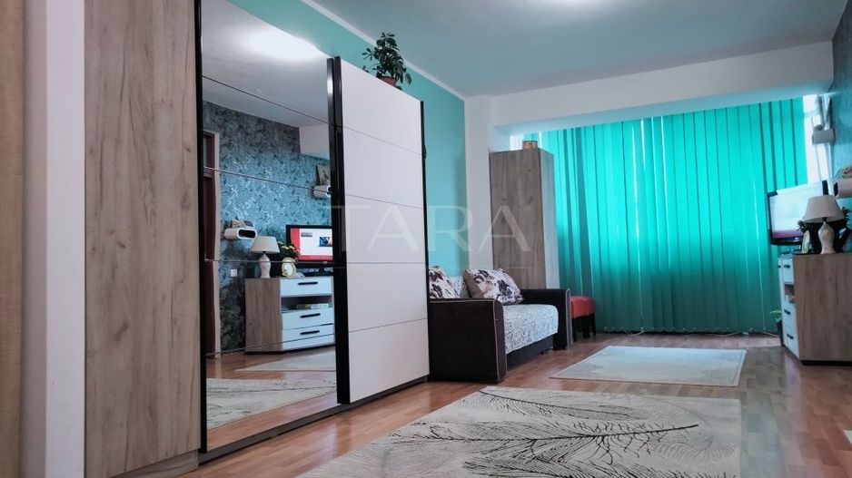 Apartament 1 cameră cu potențial de compartimentare, Semicentral - Poză 2