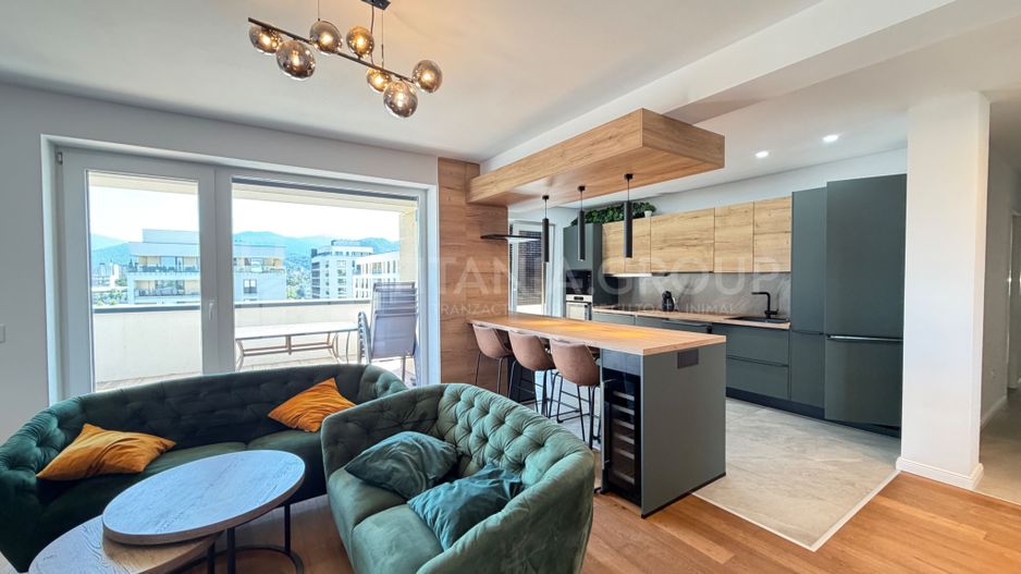 Penthouse cu 4 camere, terasă de 57 mp, priveliște - Kasper Coresi - Poză 2