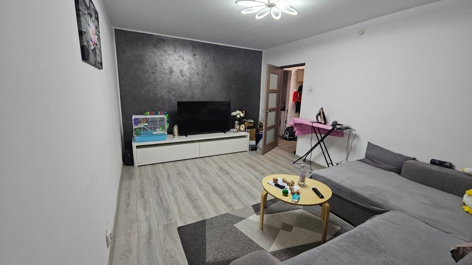 De vanzare apartament 3 camere Piata Resita, Berceni, sector 4 - Poză 5
