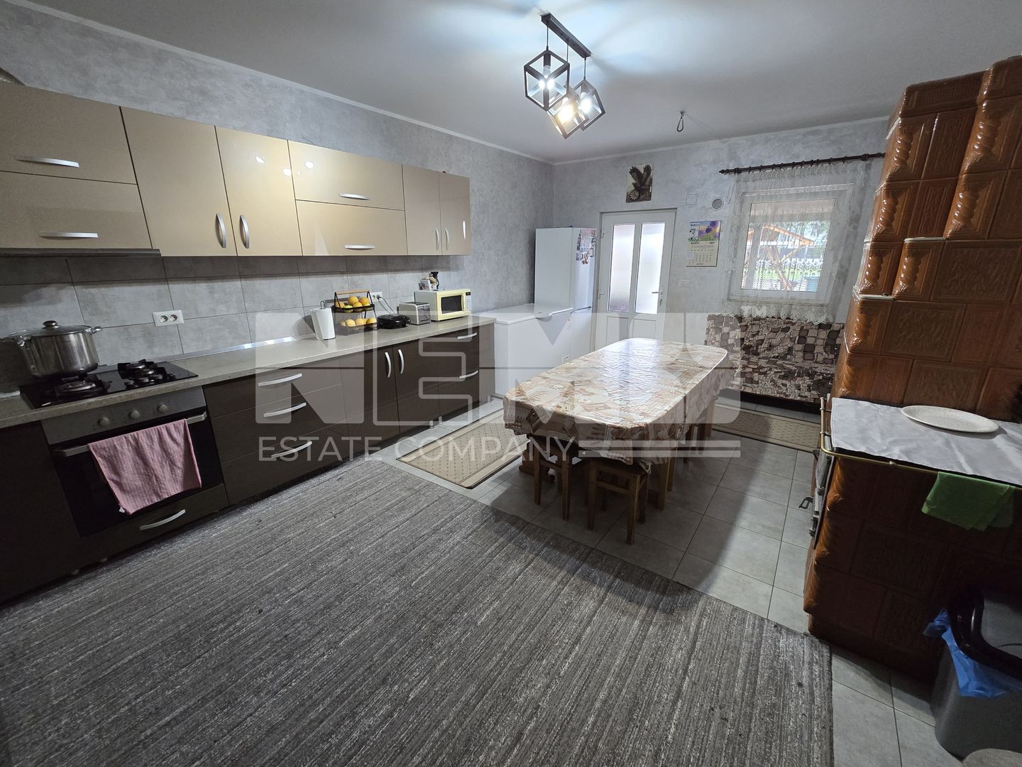 Casă spațioasă | Rădăuți - Poză 2