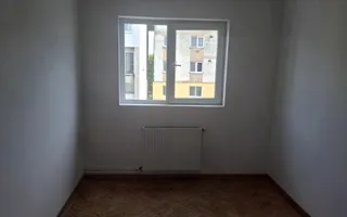 Vind urgent apartament in Turda . - Poză 15