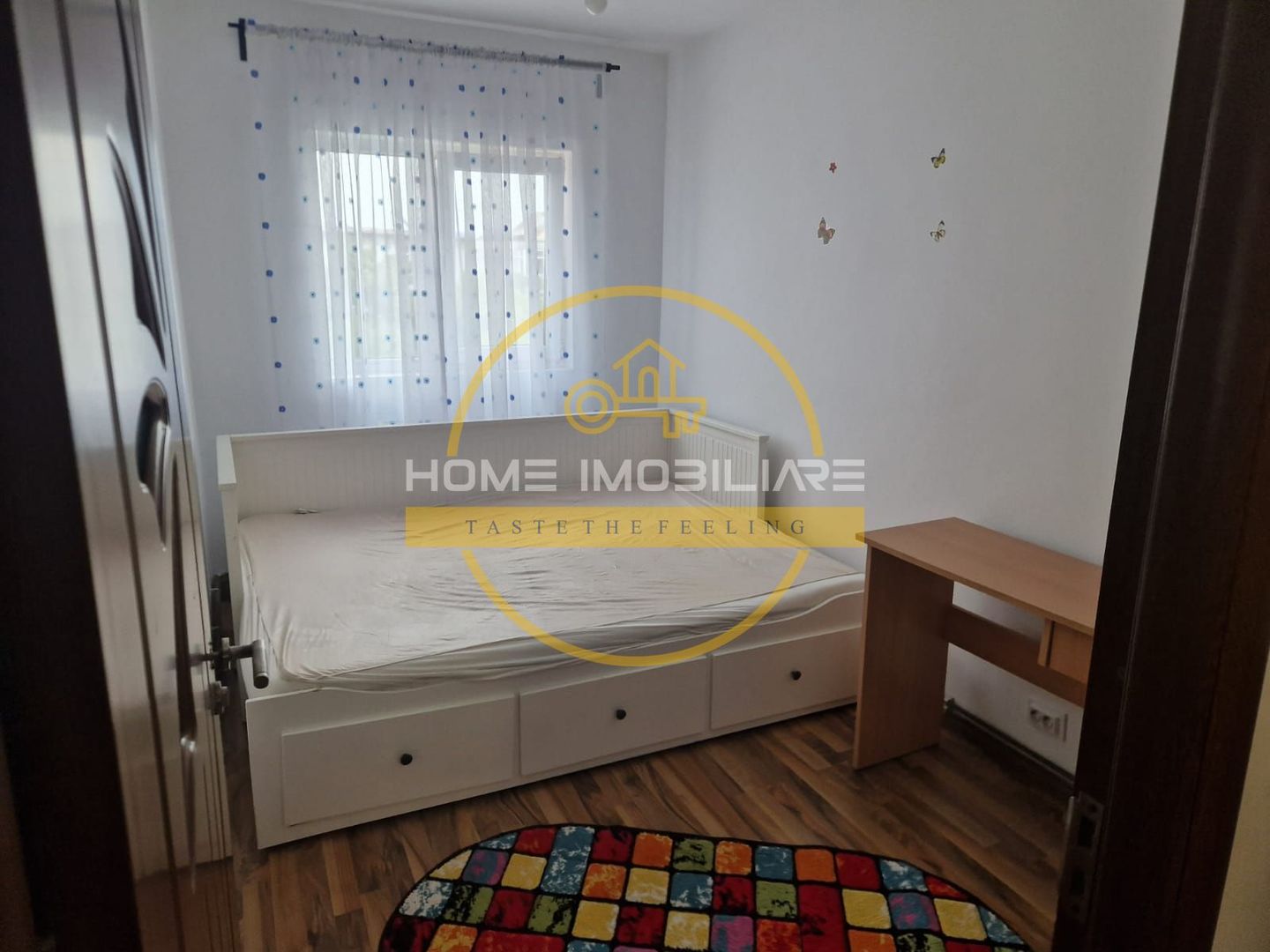 🏠 Apartament de închiriat – 3 camere, decomandat, Piața Alexandru cel Bun - Poză 2