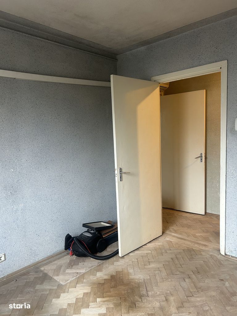 Apartament semidecomandat 3 camere - Aleea Terasei. - Poză 17