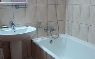 2 camere decomandat | Crangasi | Centrală proprie - Poză 4