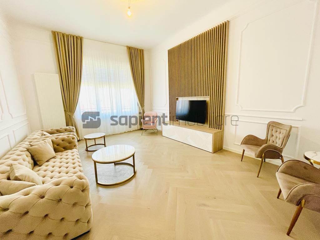 Sapient | Apartament modern cu vedere spre Piața Unirii - Poză 2