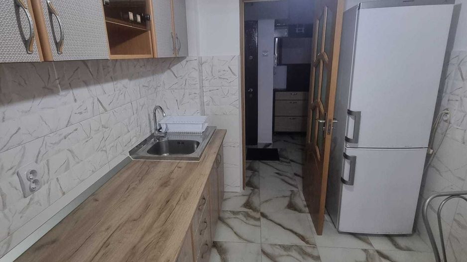 De inchiriat - Apartament 2 camere - Poză 5