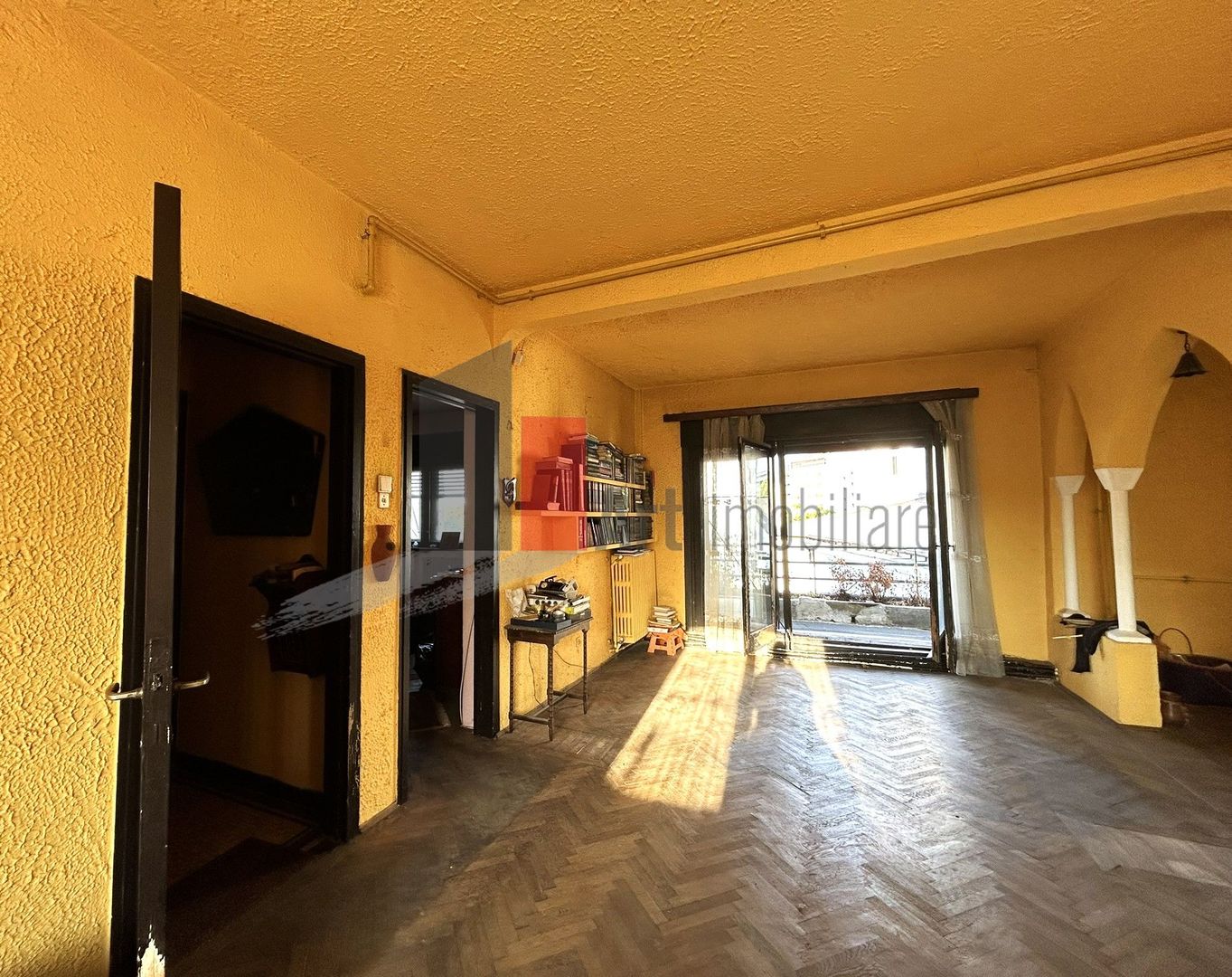 Apartament unicat, 3 camere, terasa 50mp | Ultracentral-cartierul Evreiesc - Poză 3