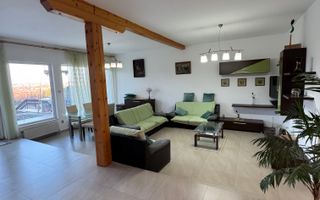 Casă mobilată zona Paleu - Poză 27