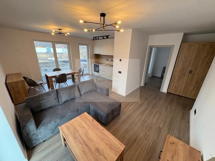 Apartament modern cu 3 camere de închiriat – Elite City, Parcare - Poză 3