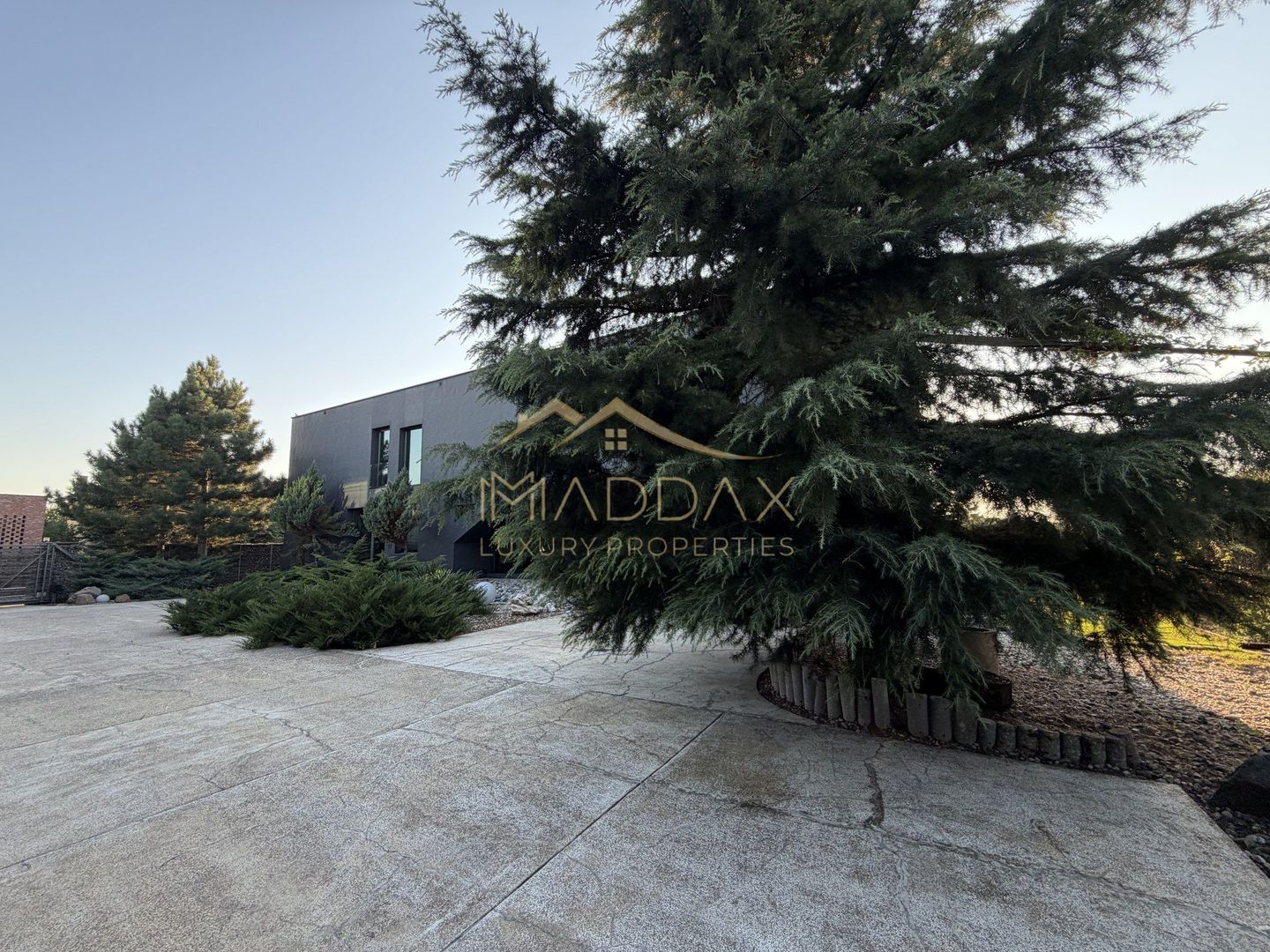 Vila Exclusivista *2223mp teren* / Piscina proprie / 5 garaje / Otopeni - Poză 11