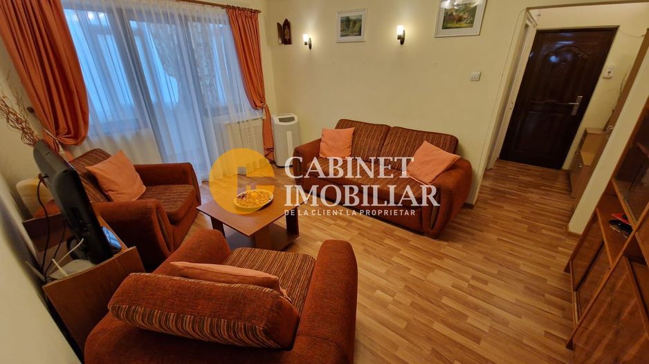 3 Camere Semidecomandat- Etaj intermediar-Zona Alexandru cel Bun - Poză 3