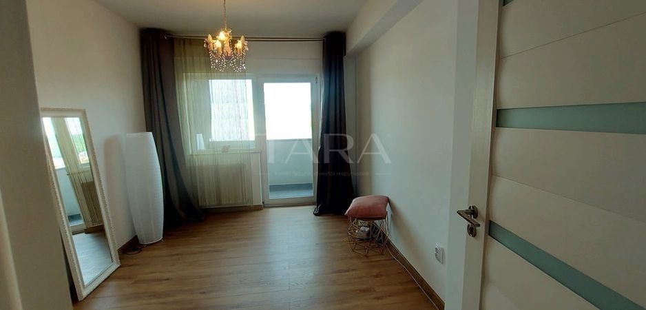 Apartament tip penthouse luminos și spațios, lângă Aqua Park. - Poză 2
