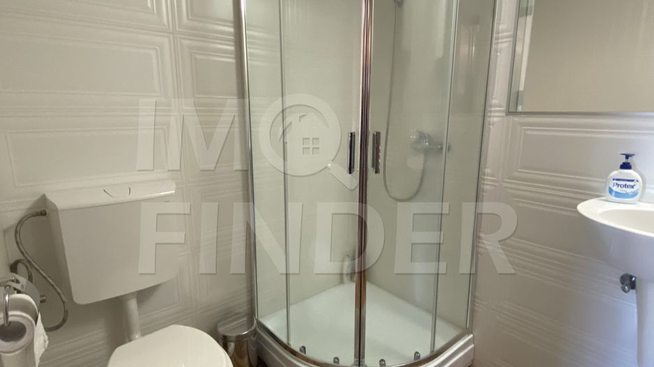 Vila individuala/Pensiune, teren 1022 mp, piscina, pompa de caldura - Poză 15