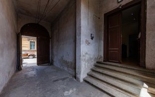 Zona istorică Traian–6 apartamente în imobil cu potențial, 621 mp, 759 mp teren - Poză 3