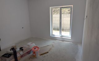 Casa Finisata 4 camere 118 mp+terasa 16 mp-Zona Str. Ghinzii - Poză 4