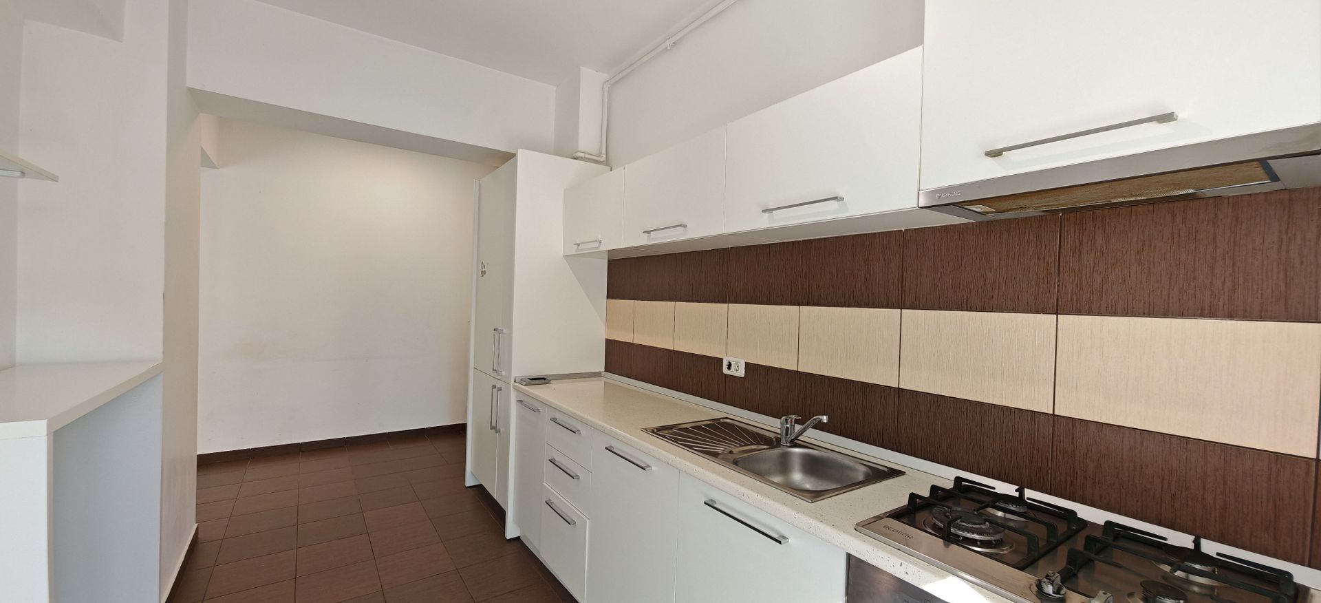 Vanzare apartament doua camere+parcare, Berceni-Oltenitei - Poză 7