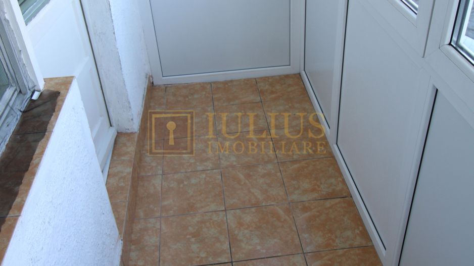 apartament 3 camere, 2 bai, centrala proprie, ideala pentru un cuplu - Poză 9