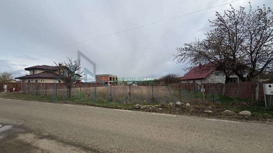 Teren intravilan 1000 mp, Miroslava, Ciurbești – Utilități și autorizație de construcție - Poză 2