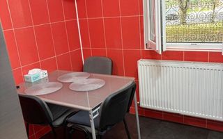 Apartament 3 camere, 67 mp, 2 locuri de parcare, mobilat complet - Poză 9